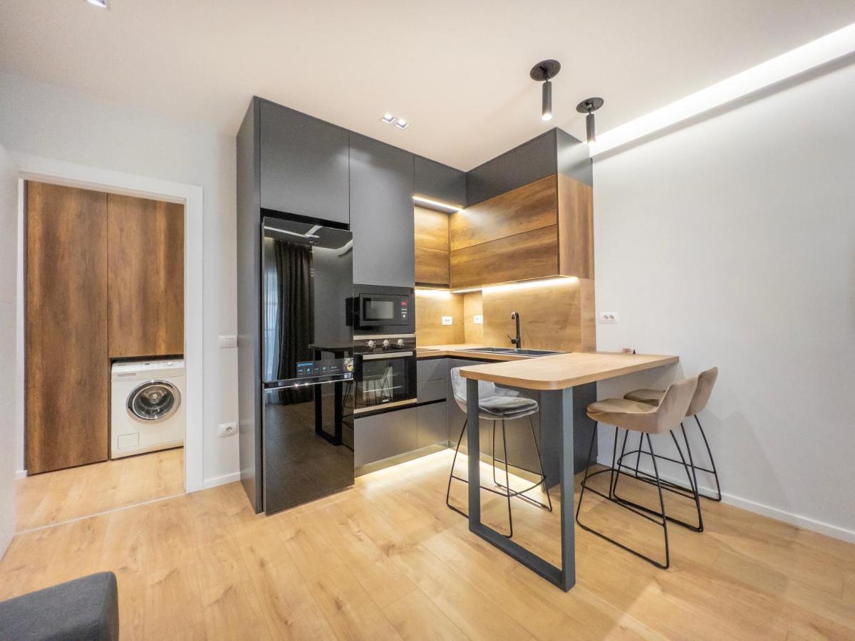 Pin Apartments Tiranë Luaran gambar