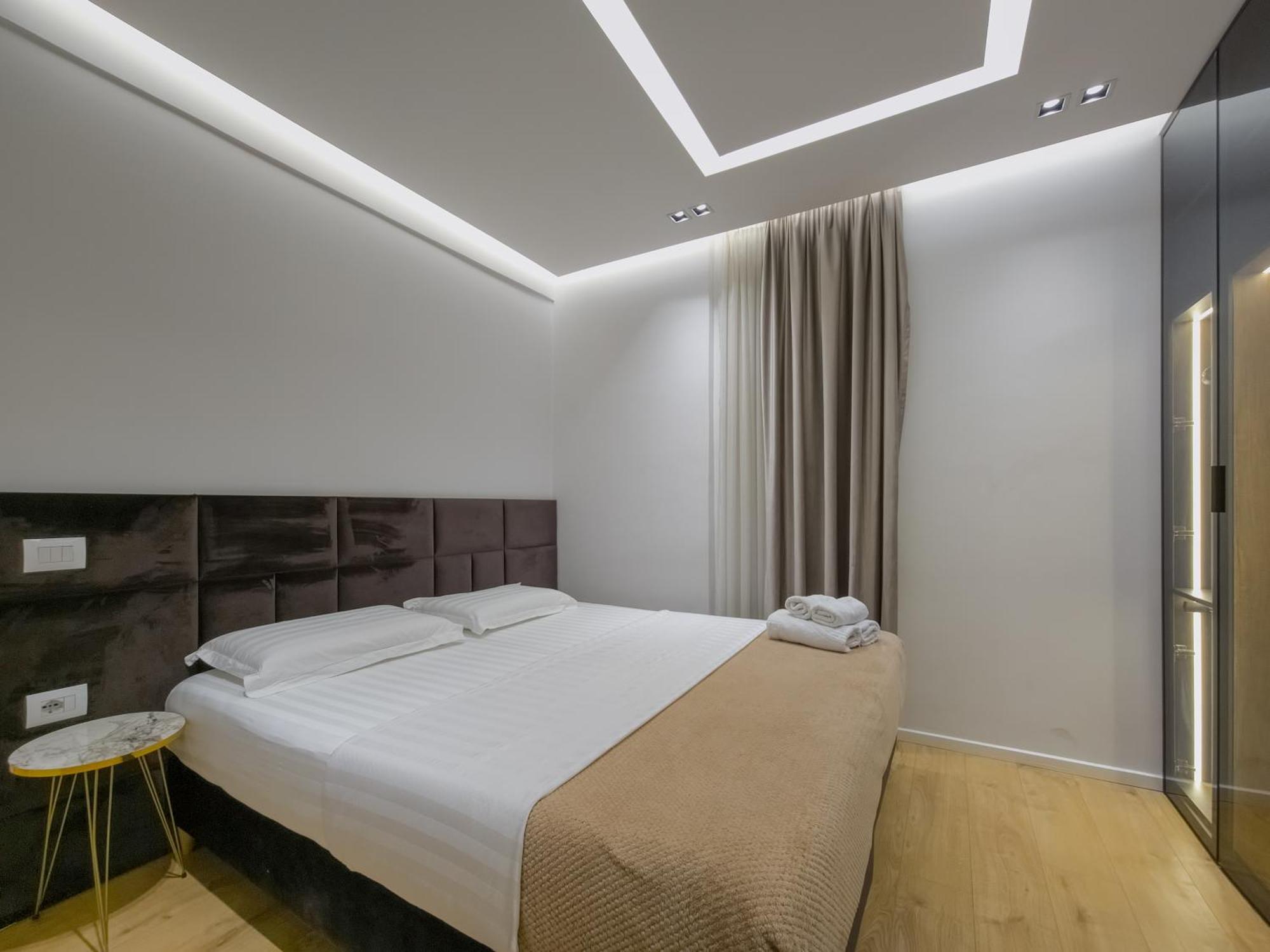 Pin Apartments Tiranë Luaran gambar